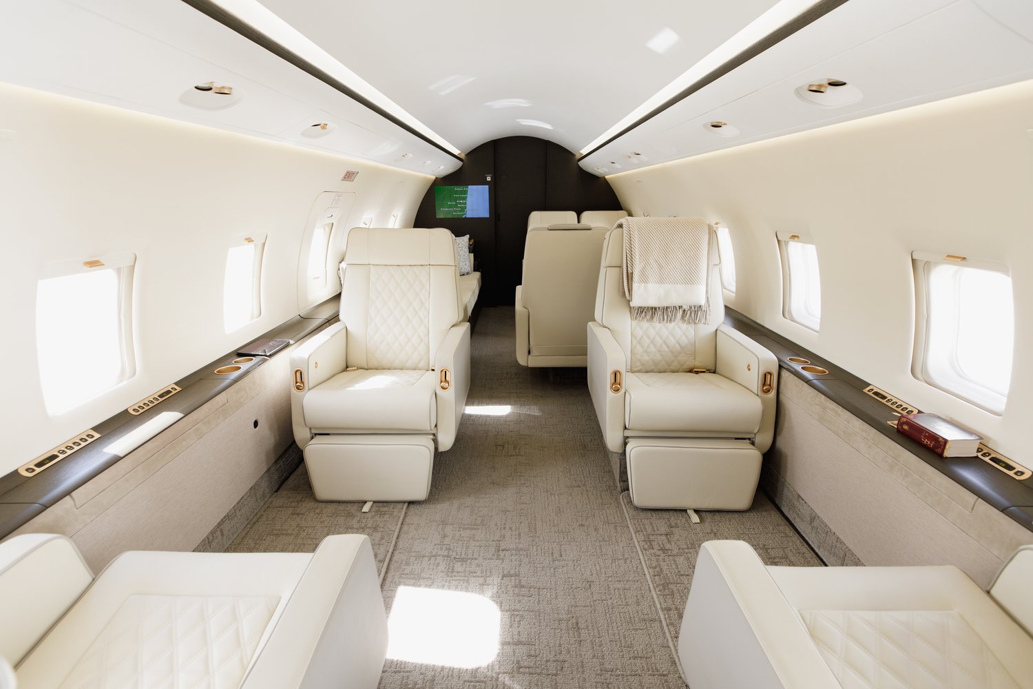 Challenger 600 series