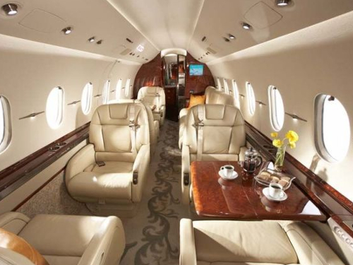 Hawker 4000